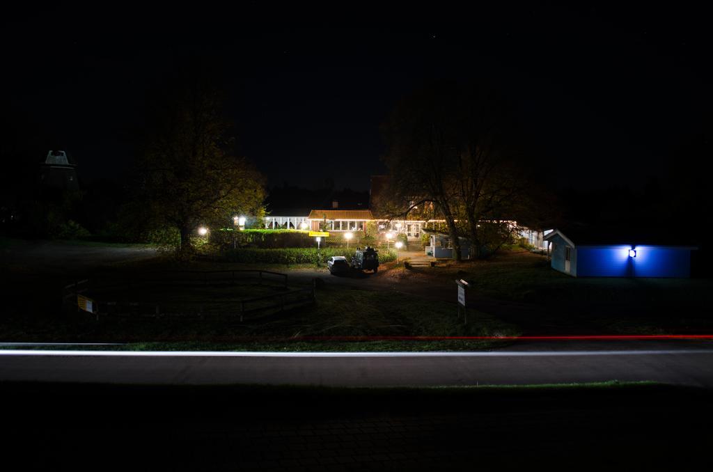 Zur Rennbahn Hotel Drage  Exterior photo